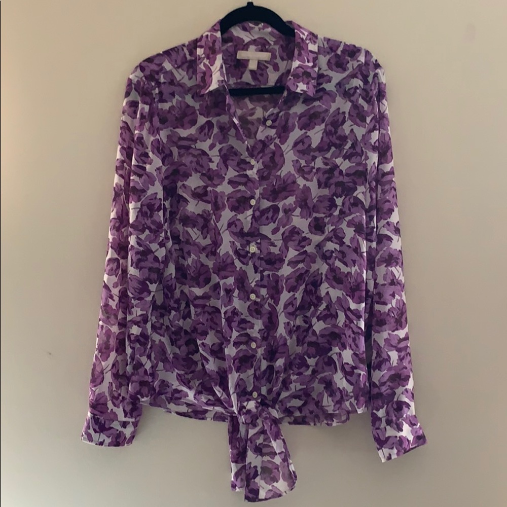 Banana Republic tie front blouse